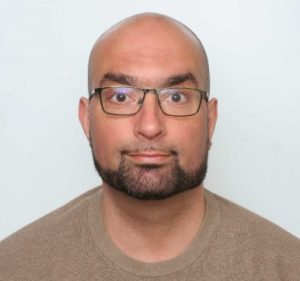 Portrait d'Hamadi Guella, artiste.